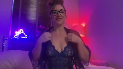 Miss X online show from 12.20.25