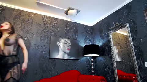 MistressWanda -  online show from 01.01.25