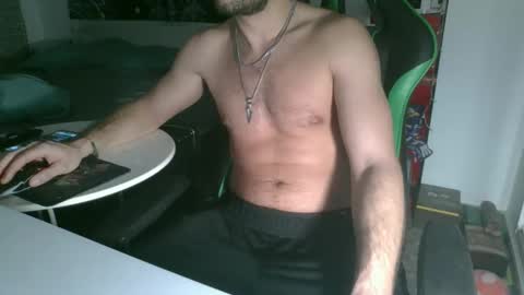 Snapshot of mistxss chatting on 01.21.25 mistxss online show from 01.21.25