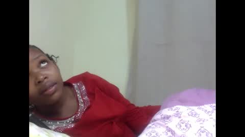 Snapshot of misty_shee chatting on 11.19.25 misty_shee online show from 11.19.25