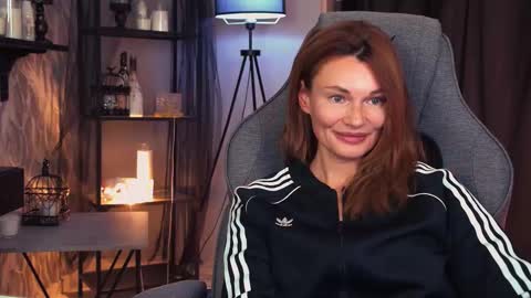 Snapshot of mistybarnes chatting on 02.21.26 MistyBarnes NONUDE MODEL online show from 02.21.26