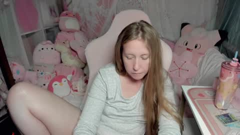 Snapshot of mistymystic chatting on 01.07.25 Misty online show from 01.07.25