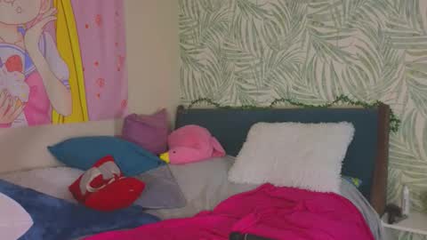 Snapshot of mitch911 chatting on 09.21.25 alice online show from 09.21.25