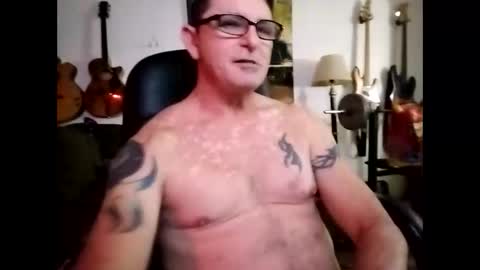 Snapshot of mitchnails69 chatting on 12.06.24 BobbyMitchGa online show from 12.06.24