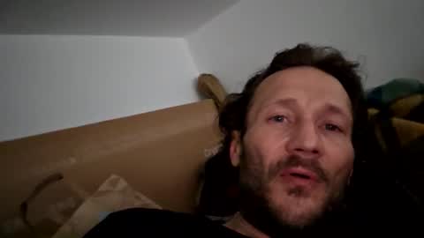 Mitzio11 online show from 11.10.25