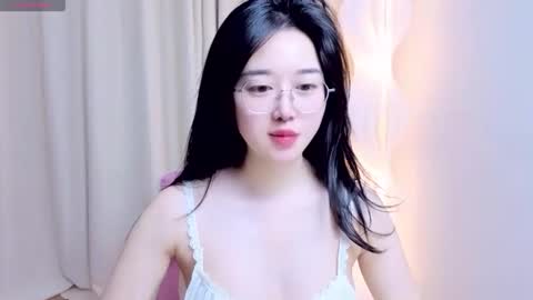 miu_999 online show from 05.05.26