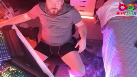 mixedasianforever online show from 03.06.26