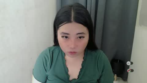 Snapshot of miya_licious chatting on 02.09.25 cassie marie online show from 02.09.25