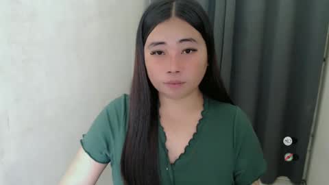 Snapshot of miya_licious chatting on 02.12.25 cassie marie online show from 02.12.25