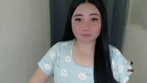 Snapshot of miya_licious chatting on 03.01.25 cassie marie online show from 03.01.25