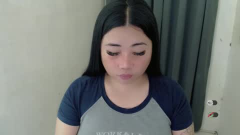 Snapshot of miya_licious chatting on 03.09.25 cassie marie online show from 03.09.25