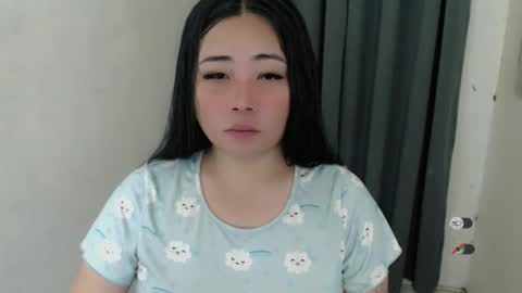 Snapshot of miya_licious chatting on 03.11.25 cassie marie online show from 03.11.25