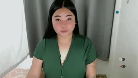 Snapshot of miya_licious chatting on 10.15.25 cassie marie online show from 10.15.25