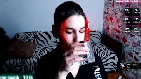 Miya Weekend this week Wednesday and Thursday online show from 12.21.24