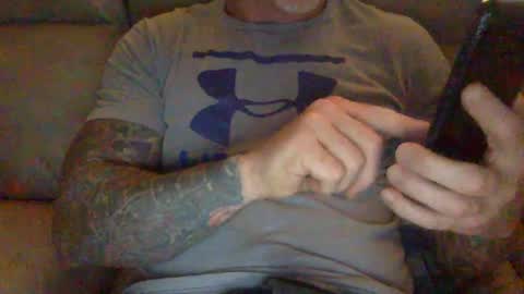 Snapshot of mjg175 chatting on 12.04.24 SexyRed online show from 12.04.24