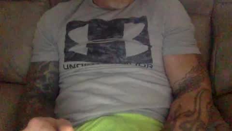 Snapshot of mjg175 chatting on 12.23.24 SexyRed online show from 12.23.24