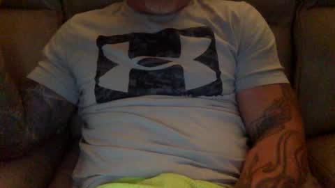 Snapshot of mjg175 chatting on 12.23.24 SexyRed online show from 12.23.24