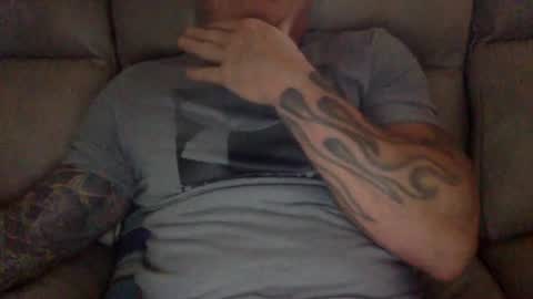 Snapshot of mjg175 chatting on 12.31.24 SexyRed online show from 12.31.24