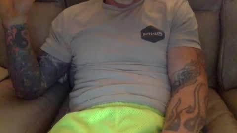 Snapshot of mjg175 chatting on 02.09.25 SexyRed online show from 02.09.25