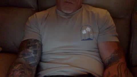 Snapshot of mjg175 chatting on 02.12.25 SexyRed online show from 02.12.25