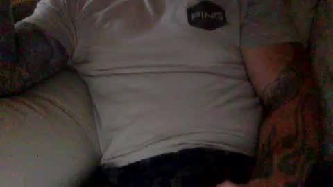 Snapshot of mjg175 chatting on 09.11.25 SexyRed online show from 09.11.25