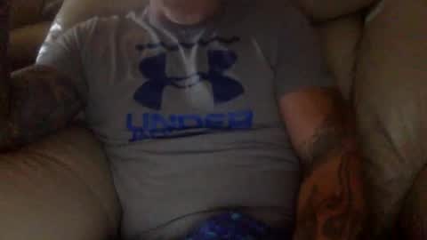 Snapshot of mjg175 chatting on 09.12.25 SexyRed online show from 09.12.25