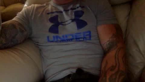 Snapshot of mjg175 chatting on 09.24.25 SexyRed online show from 09.24.25