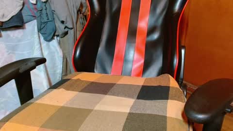 Snapshot of mjmadurengue chatting on 01.09.25 Mario jose online show from 01.09.25