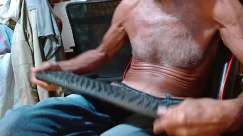 Snapshot of mjmadurengue chatting on 01.23.25 Mario jose online show from 01.23.25