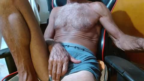 Snapshot of mjmadurengue chatting on 01.24.25 Mario jose online show from 01.24.25