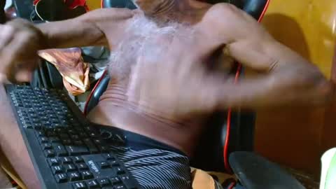 Snapshot of mjmadurengue chatting on 01.26.25 Mario jose online show from 01.26.25