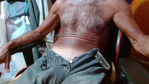 Snapshot of mjmadurengue chatting on 01.31.25 Mario jose online show from 01.31.25