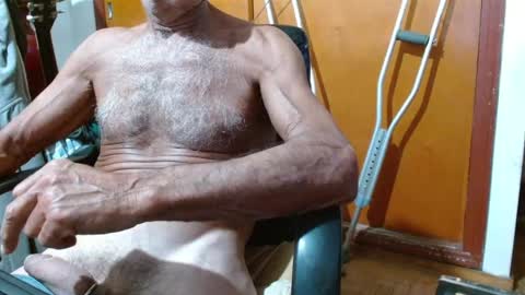 Snapshot of mjmadurengue chatting on 02.23.25 Mario jose online show from 02.23.25