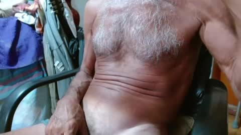 Snapshot of mjmadurengue chatting on 02.24.25 Mario jose online show from 02.24.25