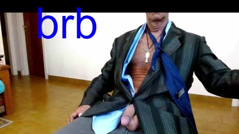 Snapshot of mjmadurengue chatting on 02.27.25 Mario jose online show from 02.27.25