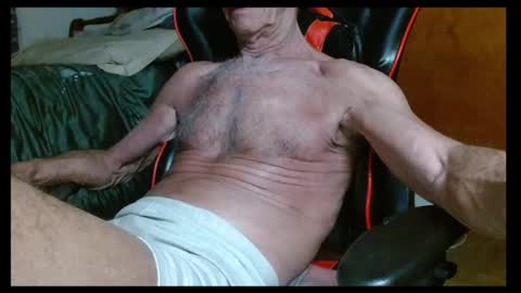 Snapshot of mjmadurengue chatting on 09.16.25 Mario jose online show from 09.16.25