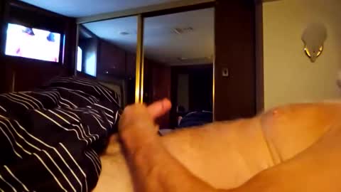 Snapshot of mjolnirandazzarra chatting on 11.28.25 mjolnirandazzarra online show from 11.28.25