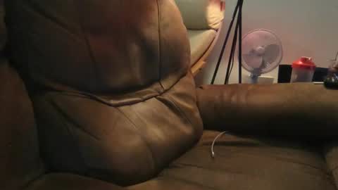 mjstratman2 online show from 10.22.25