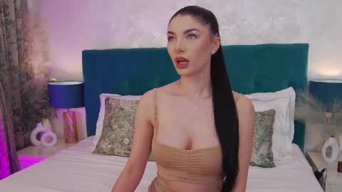 Jessie online show from 04.15.26