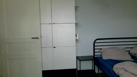 Snapshot of mmminnie chatting on 10.28.25 mmminnie online show from 10.28.25