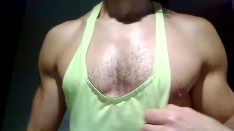 Snapshot of mmuscularman chatting on 12.10.24 mmuscularman online show from 12.10.24