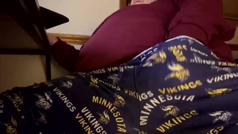 mnguy19726969 online show from 10.28.25