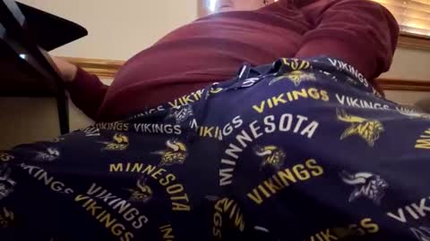 mnguy19726969 online show from 11.12.25