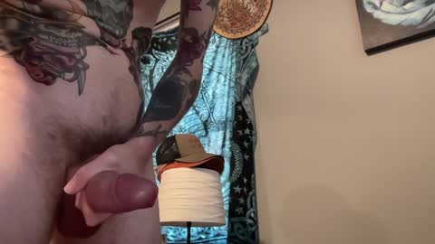 Snapshot of mntuila chatting on 12.06.24 MNTuiLa online show from 12.06.24