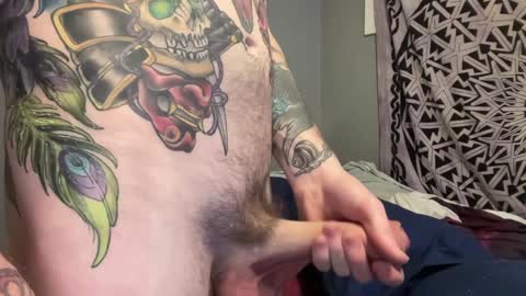 Snapshot of mntuila chatting on 01.28.25 MNTuiLa online show from 01.28.25