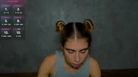 Snapshot of moanamo chatting on 02.22.26 Princess Moana online show from 02.22.26