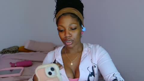 Mocha  BDAY JAN 13  online show from 06.10.26