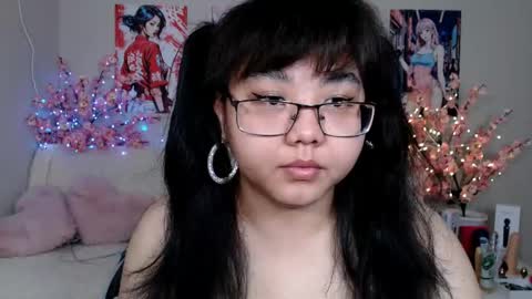 Molly online show from 04.27.26