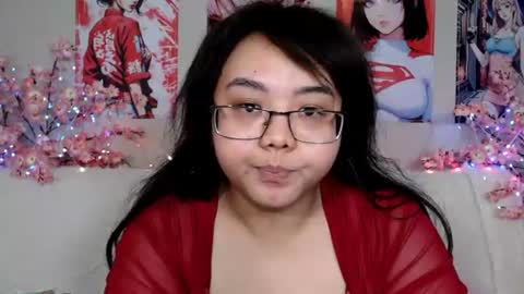 Snapshot of moertomlly chatting on 06.16.26 Molly online show from 06.16.26