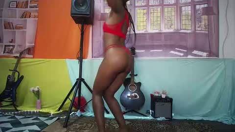 Snapshot of moghelslay chatting on 02.22.26 moghelslay online show from 02.22.26